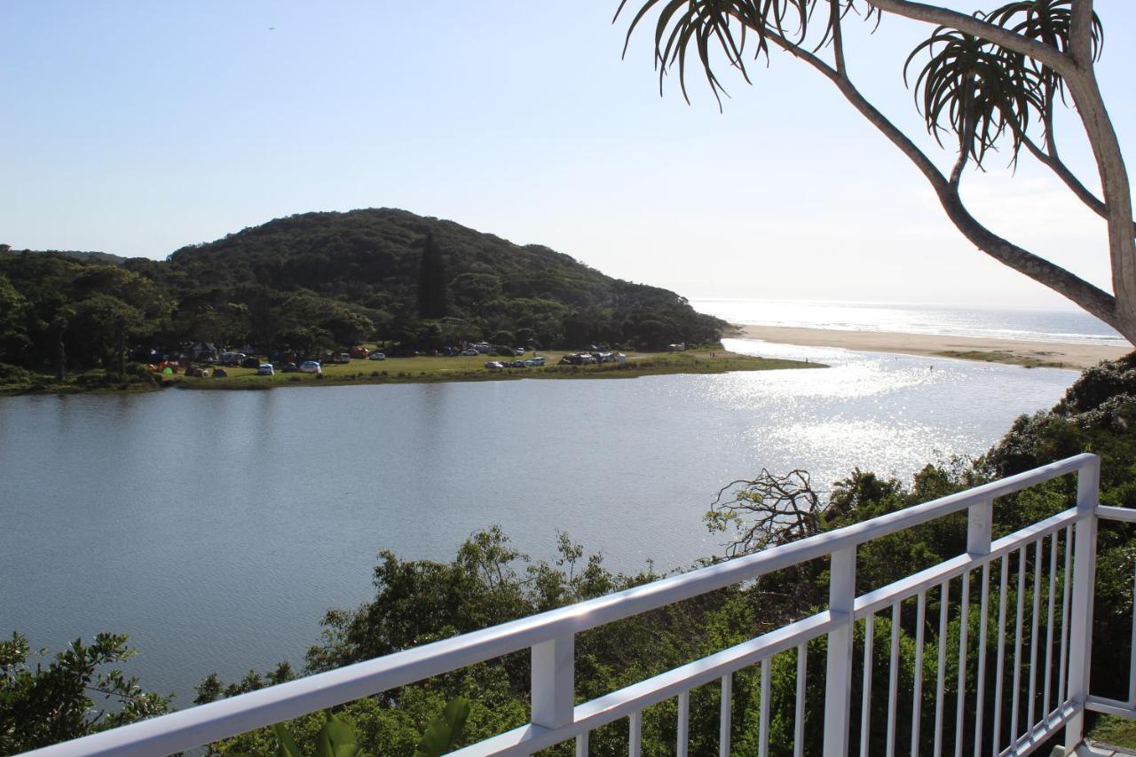 Blue'S Guest House - East London Bonza Bay 외부 사진